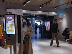 -麦当劳(中山公园龙之梦店)