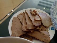 -李连贵酒家熏肉大饼(昆明街店)