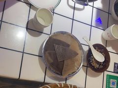 -巴隆门重庆老火锅(太湖路店)