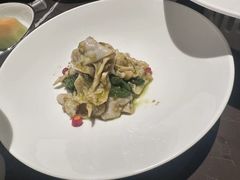 -海派悦庭·海胆烧麦·新融合菜(凯德广场店)