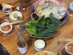 -阿婆情腊排骨火锅(古城旗舰店)