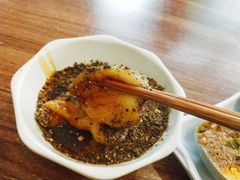 黄糖糍粑-继红顺河抄手名小吃