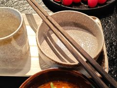 -鹿鸣山草本茶香火锅(园西路店)