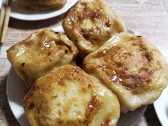 -宝瑞门钉肉饼店