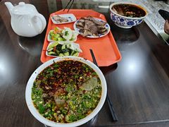 -吾穆勒蓬灰牛肉面·清真(北滨河中路店)