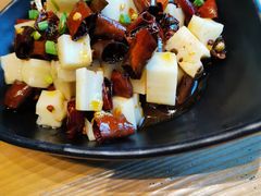 -临界音乐酒馆·小龙虾·江湖菜(华熙LIVE·鱼洞店)