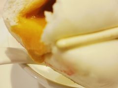 -香港百合居(LCM置汇旭辉广场店)