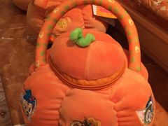 -小镇影院迪士尼小熊Duffy与他的朋友合影地