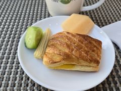 -亮马河饭店翠雅咖啡厅