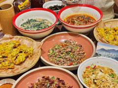 -屋里饭菜·湘菜馆(火车站店)