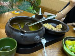 -云海肴·汽锅鸡·云南菜(天山百盛优客店)