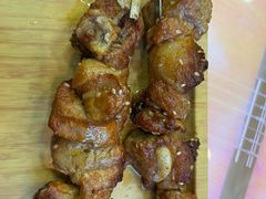 -乡村馕坑肉·烧烤·新疆菜·本地人更爱吃(阿勒泰首店)