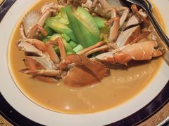 黄膏腌仔蟹-悦瓏新中式餐厅