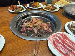 -比尔森韩式烤肉自助(国商店)