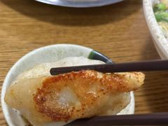 -黄阿姨锅贴大王(万航渡路店)