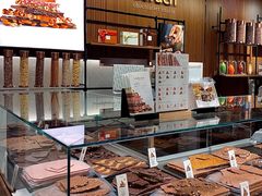 面包甜点陈列柜-Laderach 莱德拉(上海环贸iapm店)