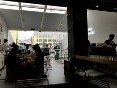 -UNI UNI(环亚凯瑟琳店)