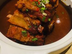 东北压锅手把排-老江南春·中国龙菜(衡山路店)
