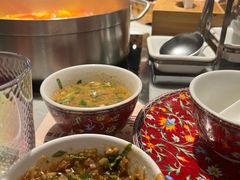 -尚尚仙·酸汤猪手·猪肚鸡火锅(华联万柳购物中心店)