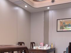 -龙香居海鲜浑锅家常菜·特色驴肉