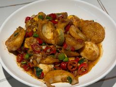 -阿瓦山寨·湘菜现炒·剁椒鱼头王(咸阳总店)
