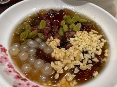 -渝是乎酸菜鱼·川渝小炒(新世界百货望京店)
