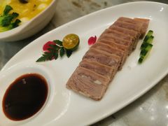-浅深(世茂滨江精品店)