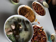 -中和裴氏蹄花(府河路店)