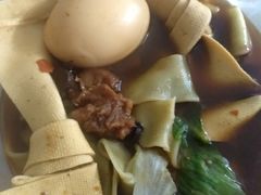-鹍记特色牛杂面