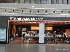 -星巴克(兰州中川机场T2出发店)