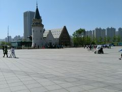 -东港音乐喷泉广场