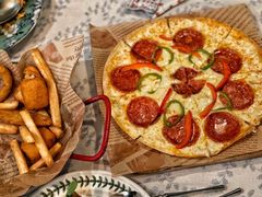 萨拉米香肠披萨-迷迭香意大利餐厅