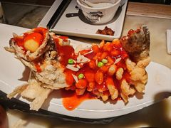 -吴越荣记苏州菜·松鼠桂鱼100%活鱼现做(月光码头店)