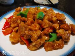 -靠山屯东北农家菜(八龙桥雅苑店)