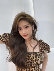 -GIRL STYLE 烫发·染发沙龙