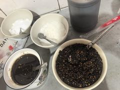 -正宗杨记普洱酸醋米线(总店)