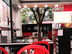 大堂-燊意布拉肠云吞面(中山四路店)