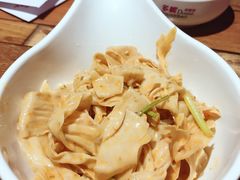 -多嘴肉蟹煲(万达店)