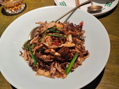 -一坐一忘云南菜(卓悦中心)