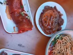 -爆炸头阿姨小四川正宗川味小吃(无任何分店)
