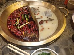 红白鸳鸯-小龙坎火锅(全球总店)