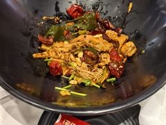-醉人椒麻辣香锅(王府井喜悦店)