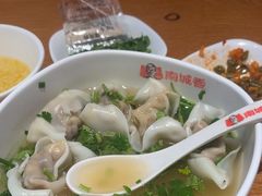 -南城香·饭香串香馄饨香(花园北路店)