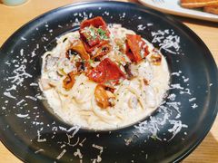 -HELLO 27 意面·沙拉·帕尼尼