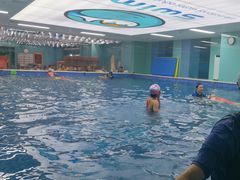 -Swim斯卫姆国际儿童游泳中心(红博中央公园店)