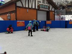 -长沙湘江冰雪世界