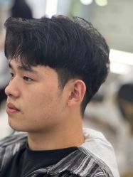 -镁连社·美联社
