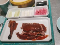 -姚姚酸菜鱼·金戈戈香港豉油鸡(喜荟城联名店)