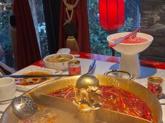 -小龙翻大江文化火锅(宽窄店)