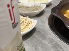-光头药膳鸡(莱茵小镇店)